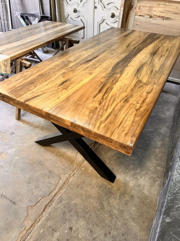 Mesa de Laurel 2,40 x 1,20